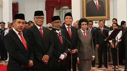 Stafsus Presiden: Jokowi Sayang dengan KPK, Dewan Pengawas Menemani Pimpinan KPK Bekerja dengan Baik