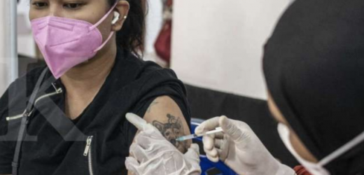 Pemerintah Targetkan Vaksin Booster Terealisasi Bulan Ini