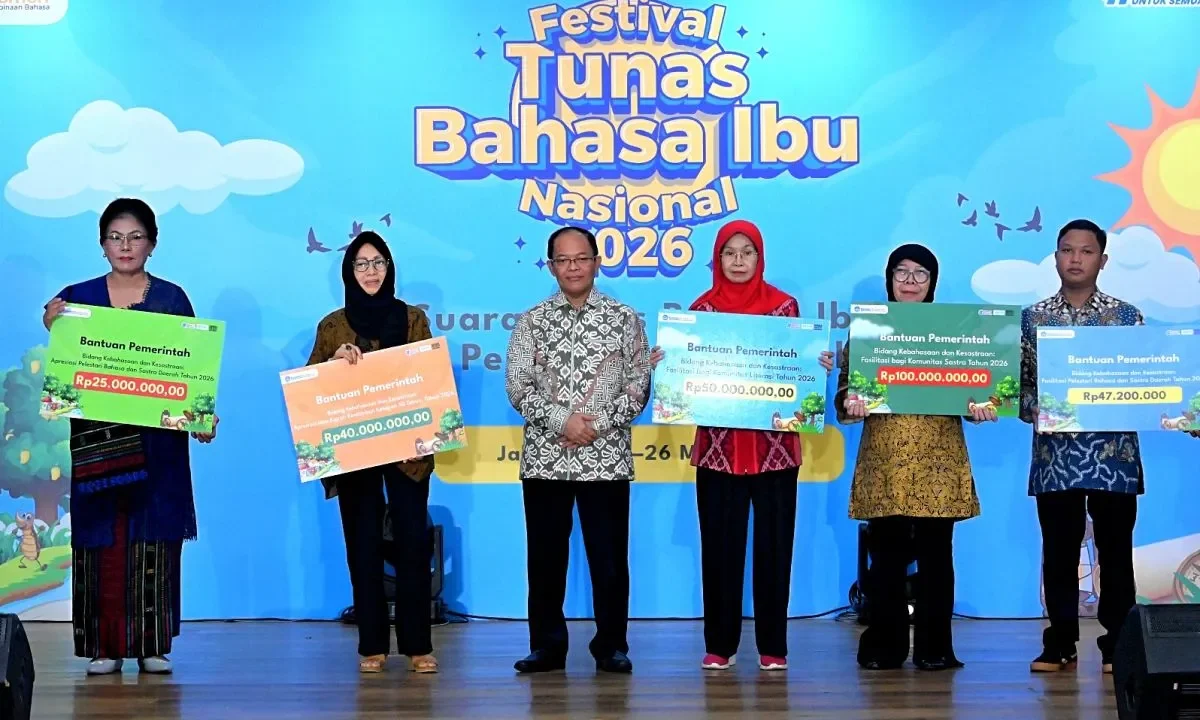 Badan Bahasa salurkan bantuan pemerintah perkuat sastra daerah