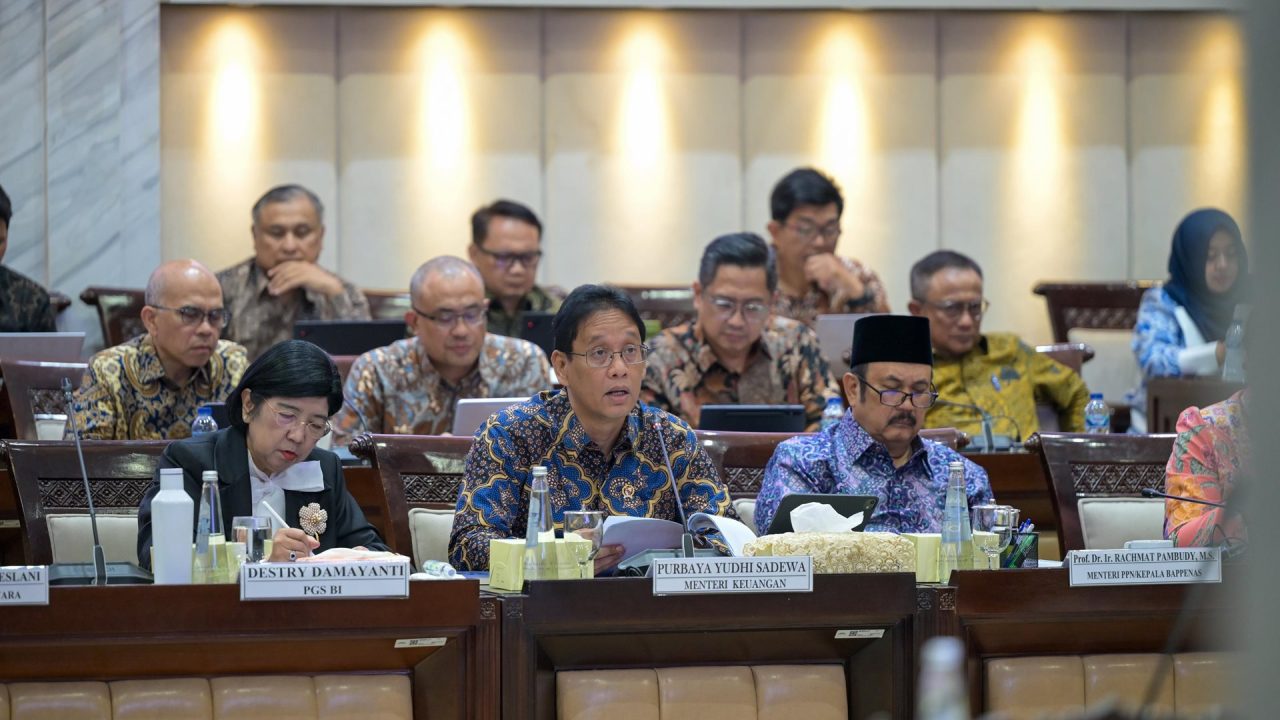 Pemerintah Targetkan Ekonomi Tumbuh 6 Persen pada 2027